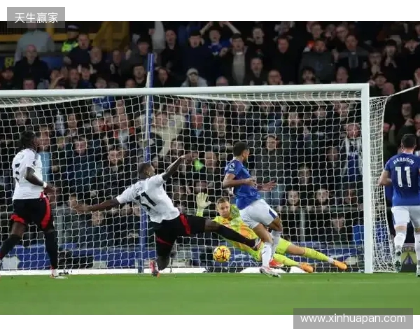 富勒姆2-2利物浦全场数据:控球率46开,射门8-10,射正2-2 富勒姆2-2利物浦全场数据:控球率46开,射门8-10,射正2-2